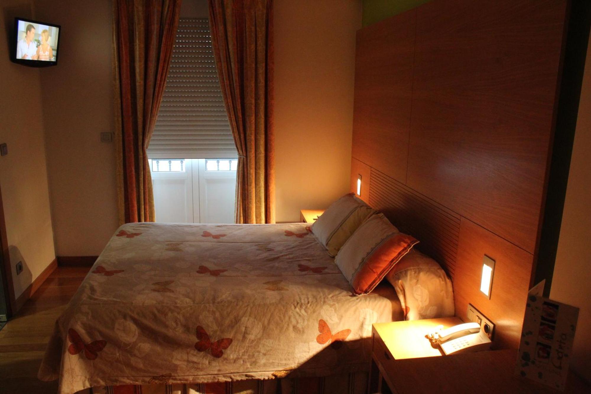 Hotel Lino วิโก ภายนอก รูปภาพ